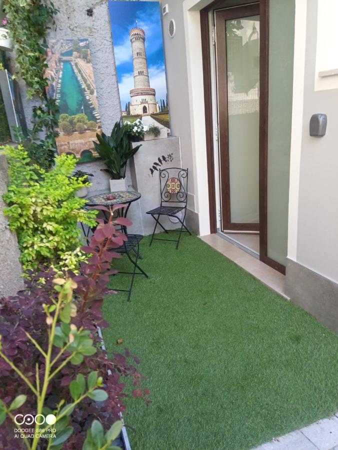 Civico 6 Apartment Peschiera del Garda Exterior photo